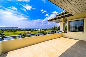 Luxury Mansion On Golf Course - BMG5