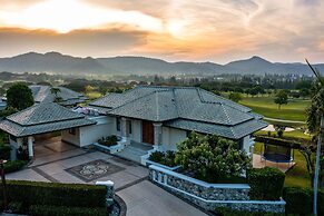 Luxury Mansion On Golf Course - BMG5