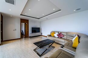 Luxury Mansion On Golf Course - BMG5