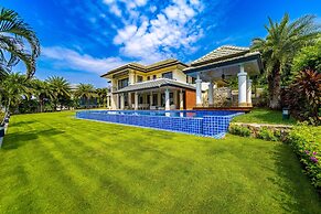 Luxury Mansion On Golf Course - BMG5