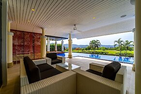 Luxury Mansion On Golf Course - BMG5