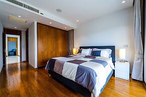 Luxury Mansion On Golf Course - BMG5