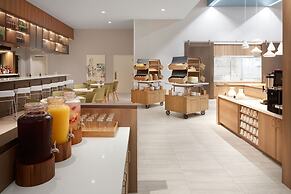 Element Charlotte Uptown