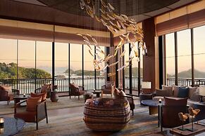 TA’AKTANA, a Luxury Collection Resort & Spa, Labuan Bajo