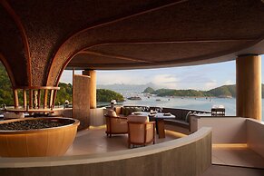 TA’AKTANA, a Luxury Collection Resort & Spa, Labuan Bajo
