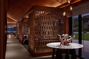 TA’AKTANA, a Luxury Collection Resort & Spa, Labuan Bajo