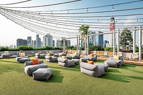 Moxy Bangkok Ratchaprasong