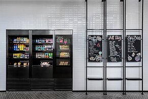 Moxy Bangkok Ratchaprasong