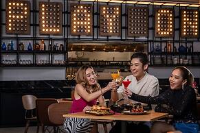 Moxy Bangkok Ratchaprasong