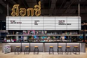 Moxy Bangkok Ratchaprasong