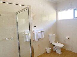 COUNTRY PLAZA HALLS GAP