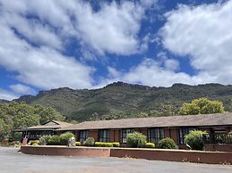 COUNTRY PLAZA HALLS GAP