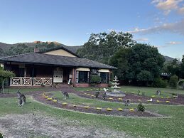 COUNTRY PLAZA HALLS GAP