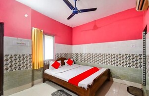 Goroomgo Sri Jagannath Nibas Puri