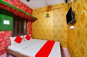 Goroomgo Sri Jagannath Nibas Puri