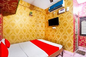 Goroomgo Sri Jagannath Nibas Puri