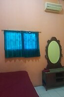 SPOT ON 93506 Kamboja Homestay Syariah