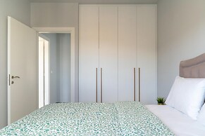Nisimos Modern Apartment