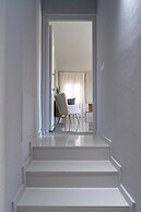 Nisimos Modern Apartment