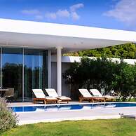 Varko - Hermes in Lefkada