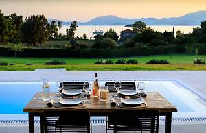 Varko - Apollo in Lefkada