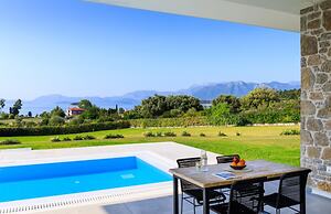 Varko - Apollo in Lefkada