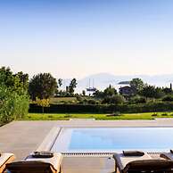 Varko - Apollo in Lefkada