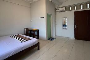 OYO 93507 Saril Riverside HomestayNearLapangan Musara Alun