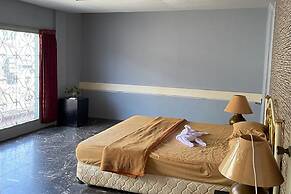 OYO 93507 Saril Riverside HomestayNearLapangan Musara Alun