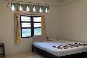 OYO 93507 Saril Riverside HomestayNearLapangan Musara Alun