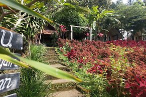 SPOT ON 93511 Rinjana Homestay