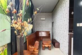 OYO 93512 Umbuy Homestay NearKetupat Kandangan Haji Irus