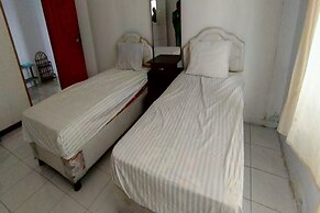 OYO 93512 Umbuy Homestay NearKetupat Kandangan Haji Irus