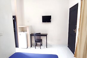 OYO 93536 Pondok Almirah