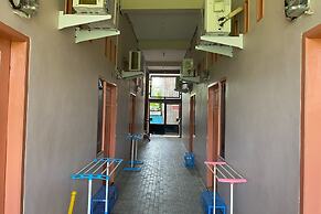 OYO 93536 Pondok Almirah