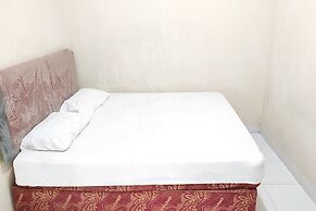 OYO 93536 Pondok Almirah