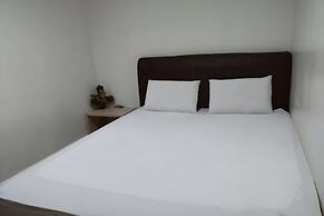 OYO 93536 Pondok Almirah