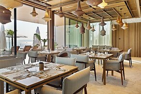 LIOQA Resort