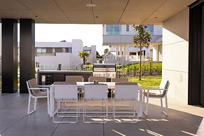 LIOQA Resort