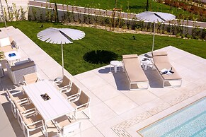 LIOQA Resort