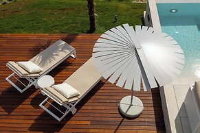 LIOQA Resort