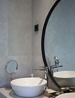 LIOQA Resort