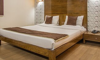 Athasri Hotel Infantry Road
