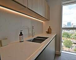 Top Floor 3-bed Penthouse in Manchester