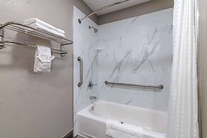 Studio 6 Suites Brenham, TX
