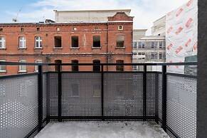 Apartment Near Zoo Katowice by Renters