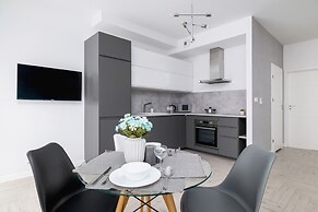 Apartment Near Zoo Katowice by Renters