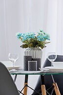 Apartment Near Zoo Katowice by Renters