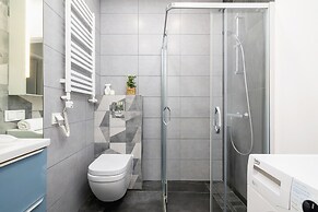 Apartment Near Zoo Katowice by Renters