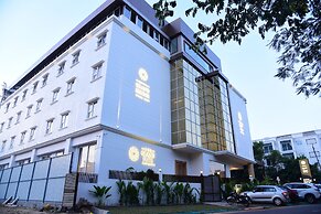 Hotel Grand Serene Mysore